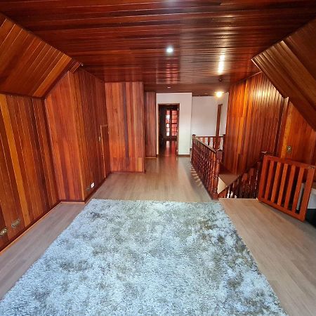Casa Vila Telma Campos do Jordao Luaran gambar