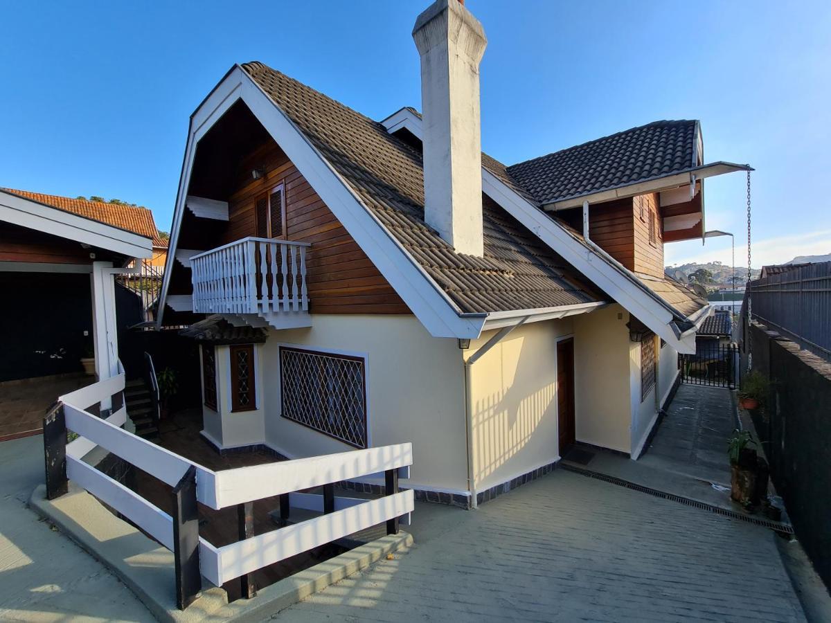 Casa Vila Telma Campos do Jordao Luaran gambar