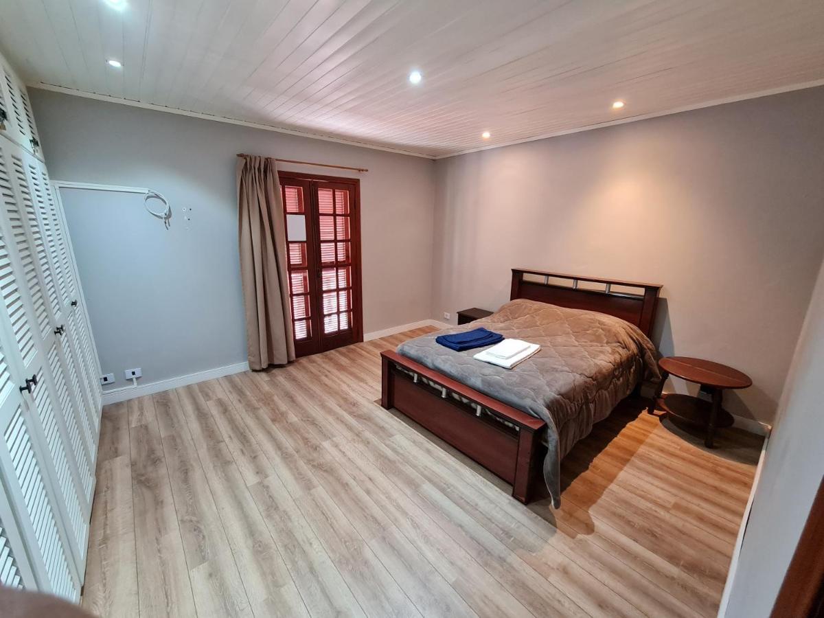 Casa Vila Telma Campos do Jordao Luaran gambar